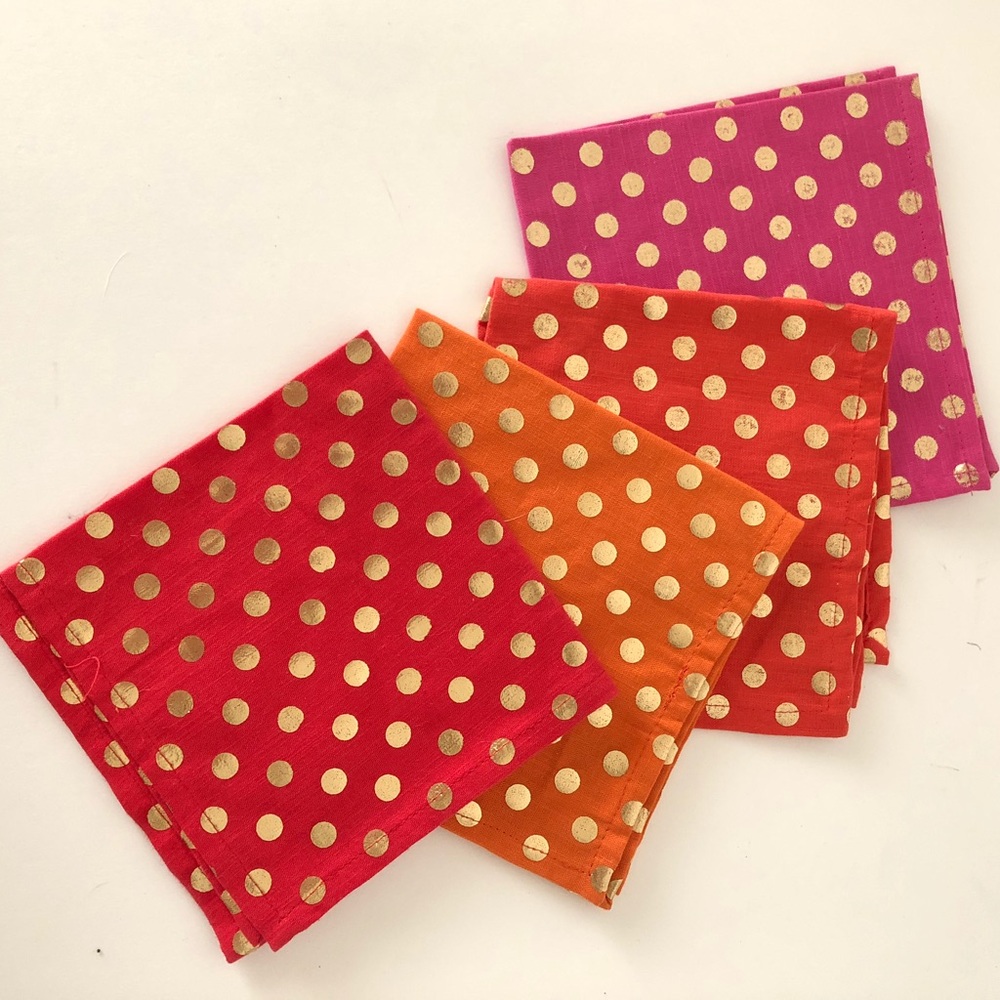Anthropologie gold polka dot napkin set